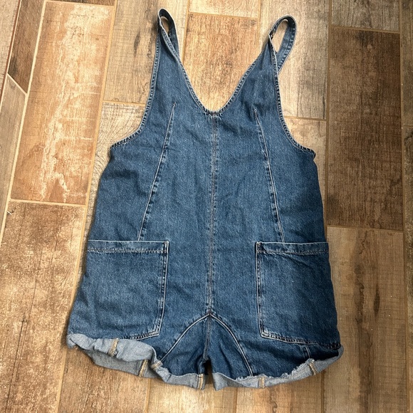 Free people High Roller Shortall Short Overalls Medium Blue Jean - Picture 2 of 5